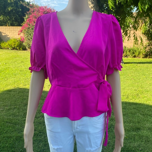 💗MINIMUM 5 ITEMS BUNDLED TO PURCHASE 💗 - Picture 1 of 11